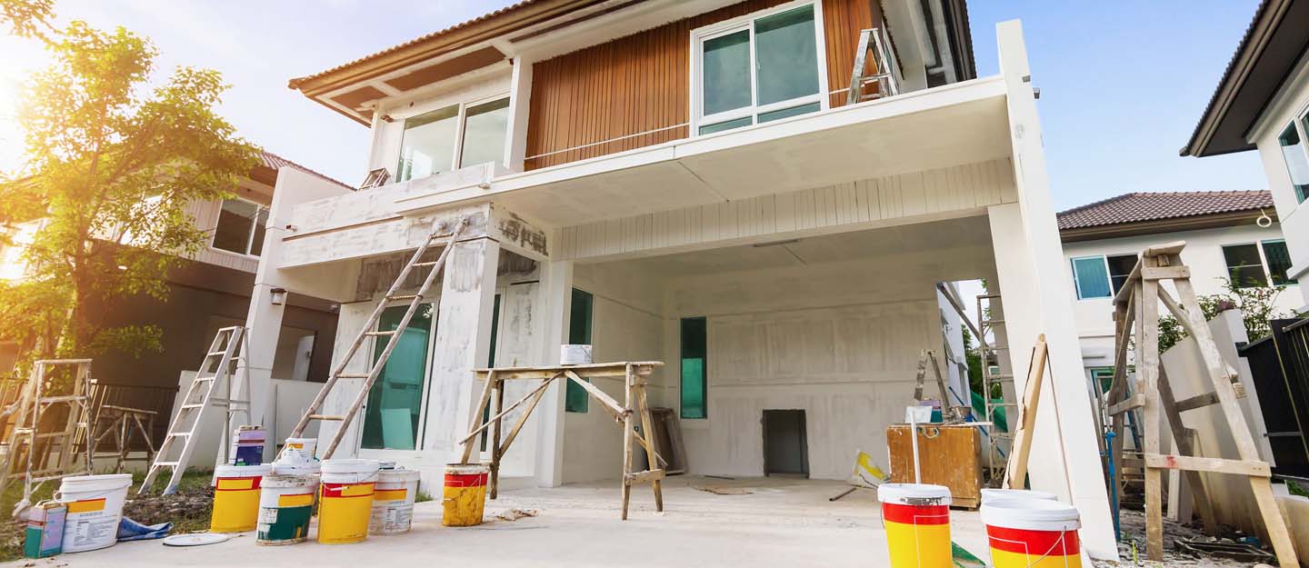 Villa Exterior Painting Dubai | Expert Guide & Services 4 types of house paints Cover 03 11 22