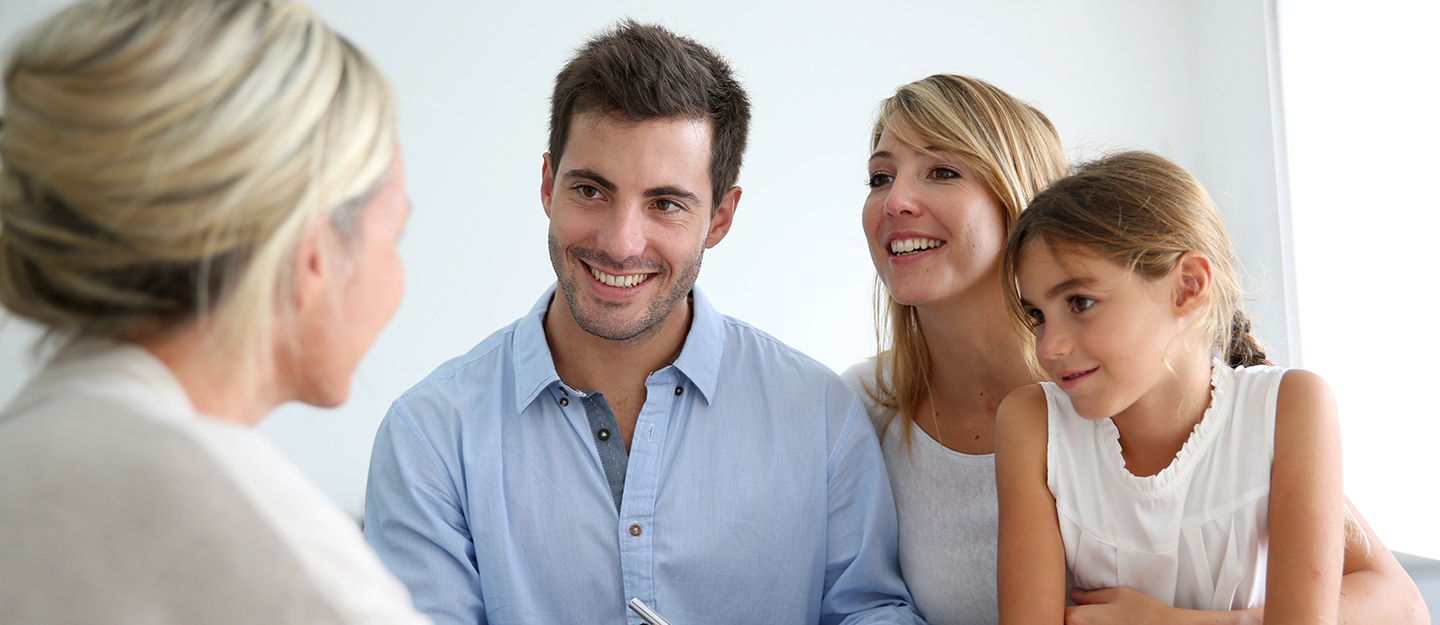 Real estate agent must be proactive to build rapport with client
