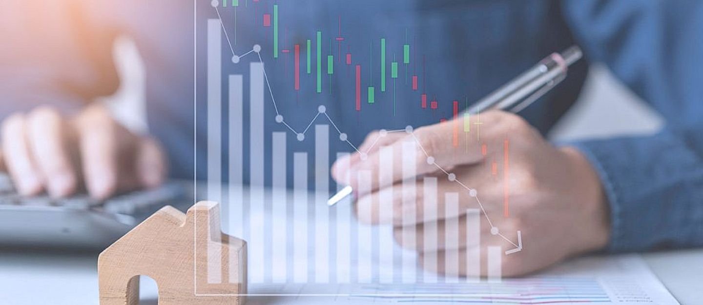 Investment 101: Tips for Investing in a UAE Real Estate Investment Trust (REIT)
