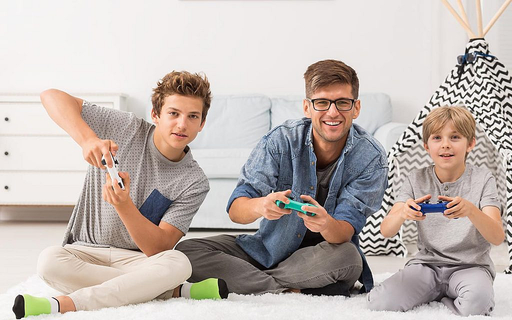 choose an appropriate seating arrangement for the gaming room décor