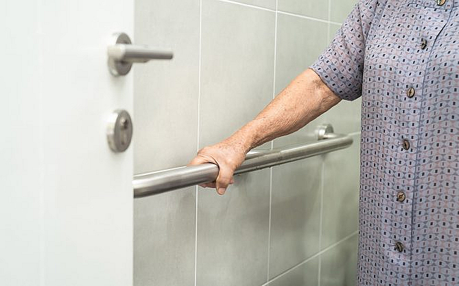Picture Idea: Elderly Friendly Home Design Ideas Grab Bars Lighting More