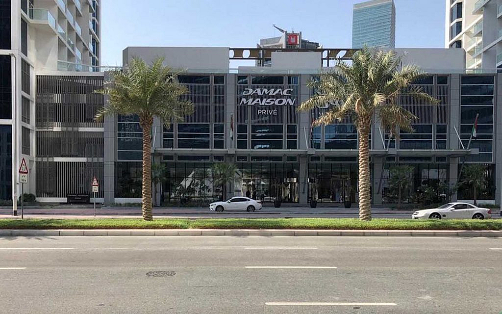 Popular areas to rent apartments in business bay include DAMAC Maison Prive