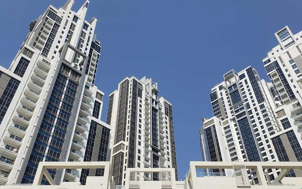 الأبراج التنفيذية في الخليج التجاري