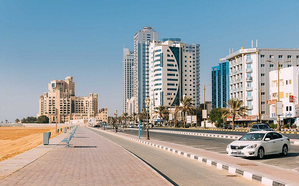 Pros of holiday homes in Ajman include its ideal location
