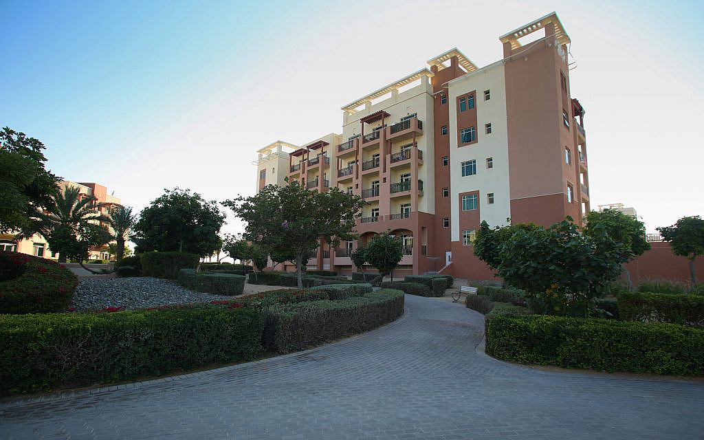Al Ghadeer stands out as one of the most affordable areas to buy a studio apartment in Abu Dhabi