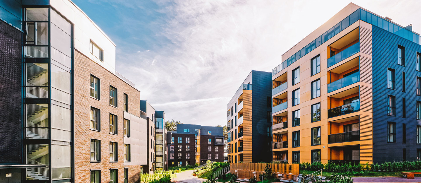 buildings to buy apartments in Arjan
