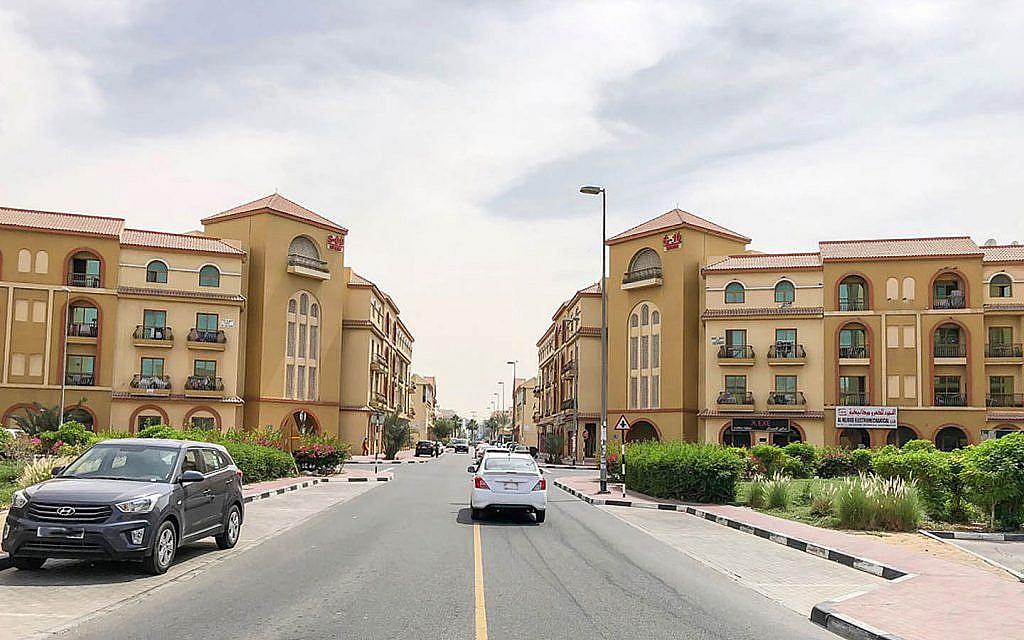 مباني المدينة العالمية في دبي