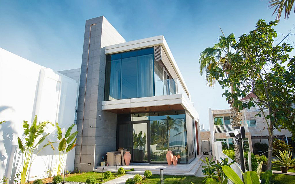 la rosa is among the top Areas to Buy Villas in Villanova