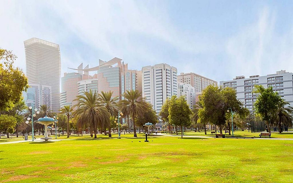 مساحة خضراء في حديقة الخالدية