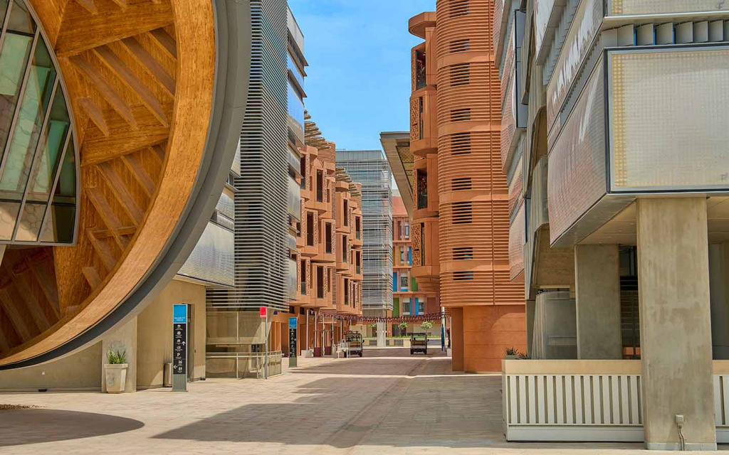 إحدى مناطق مدينة مصدر 