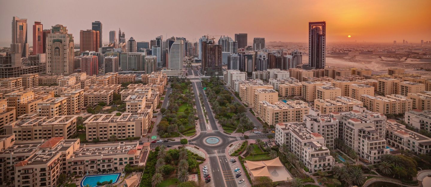 بارك لين تاون هاوس في دبي الجنوب