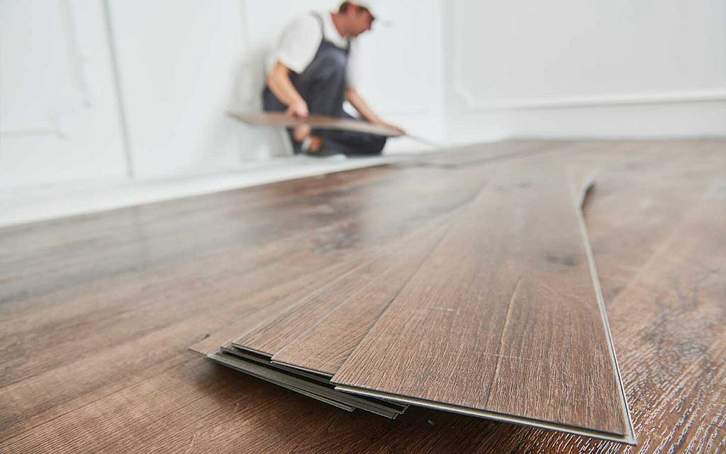 floor wood parquet maintaining