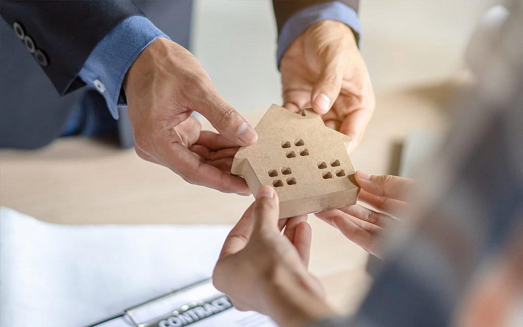real estate billing services in Dubai include property transfer fee