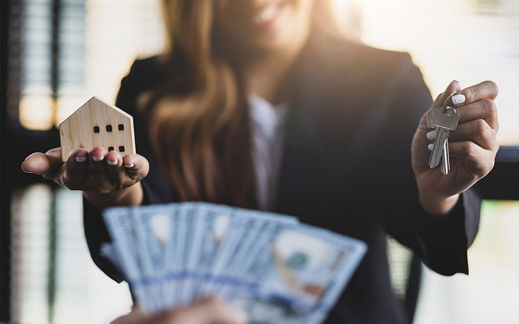 real estate billing companies in Dubai charge agent commision for property deals