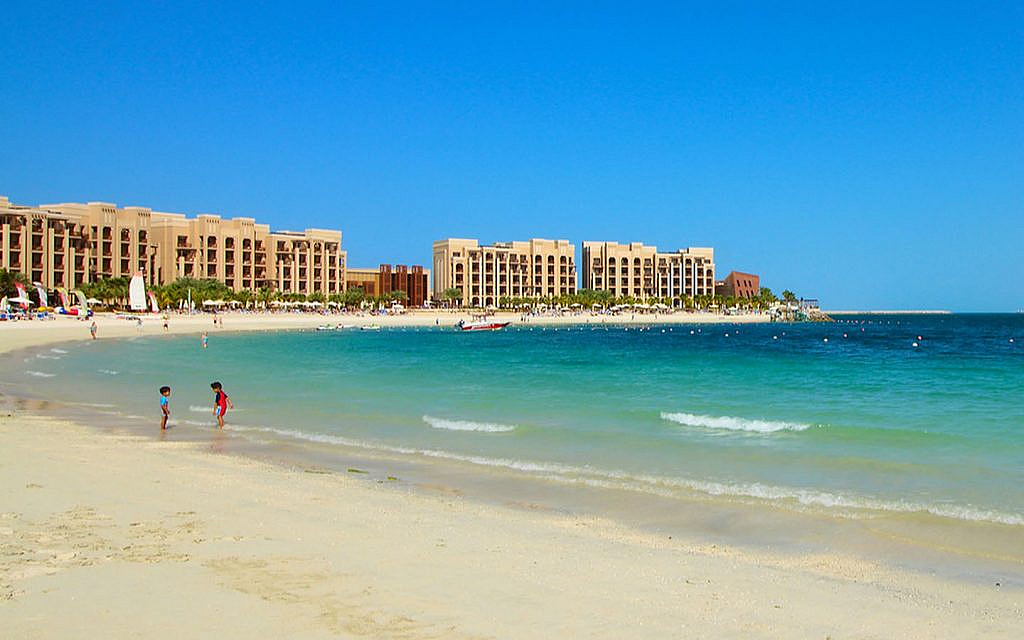 ميناء شاطئ العرب