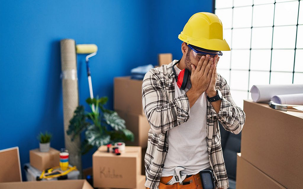 Flipping houses for beginners can be a challenging task and they are ought to make mistakes