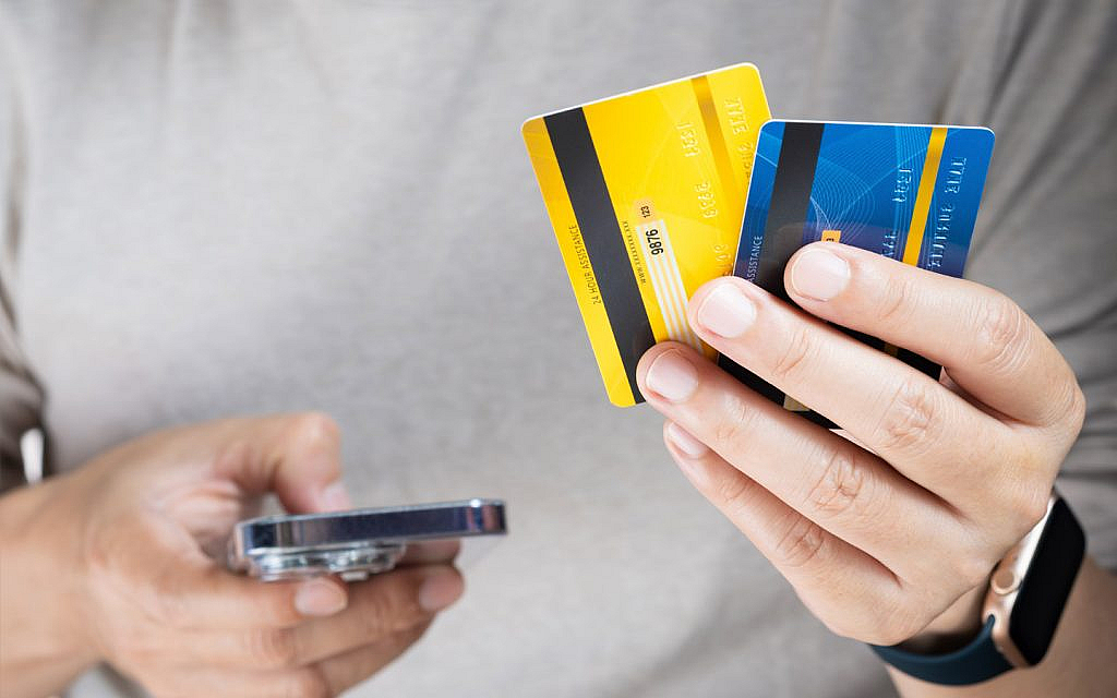 Al Ansari Exchange instant payment services dubai includes accepting certain credit cards
