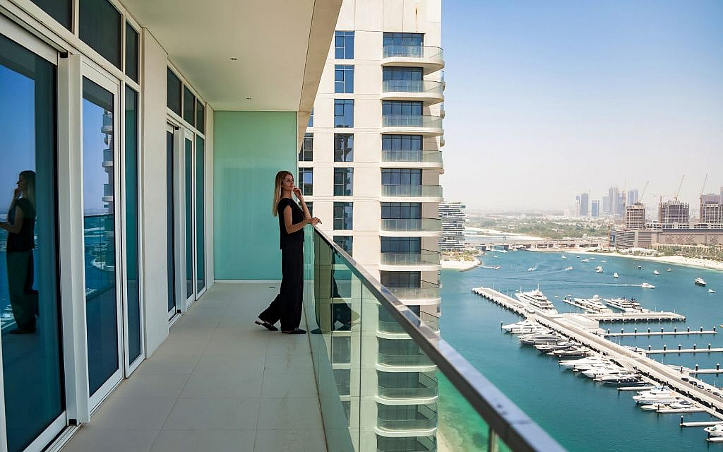  Upcoming Villas Communities vs Upcoming Apartment Projects in Dubai