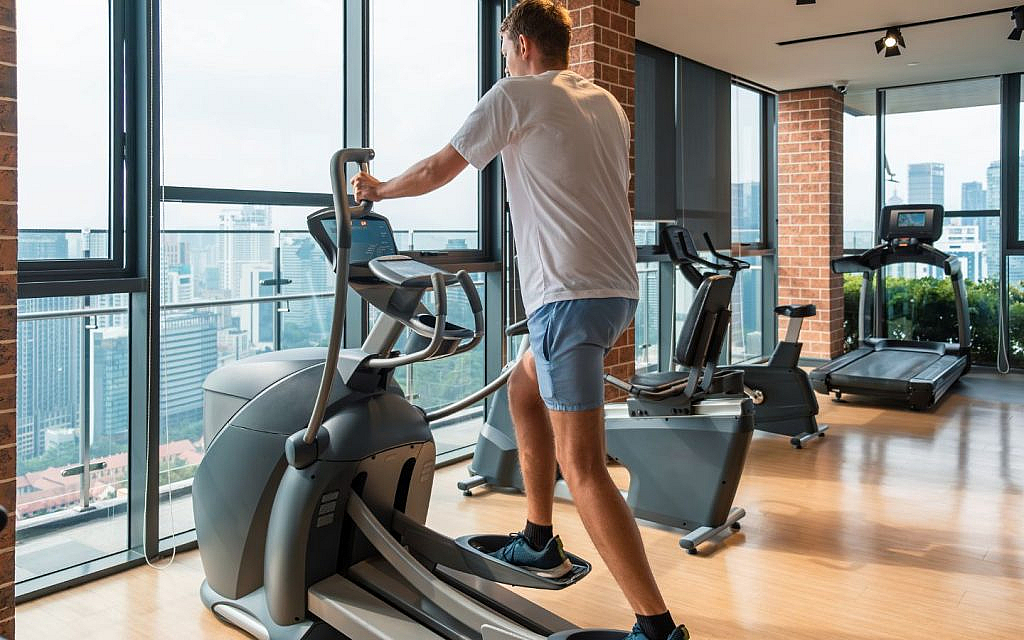 Visit property near fitness centers in Dubai to find the best-suited one.