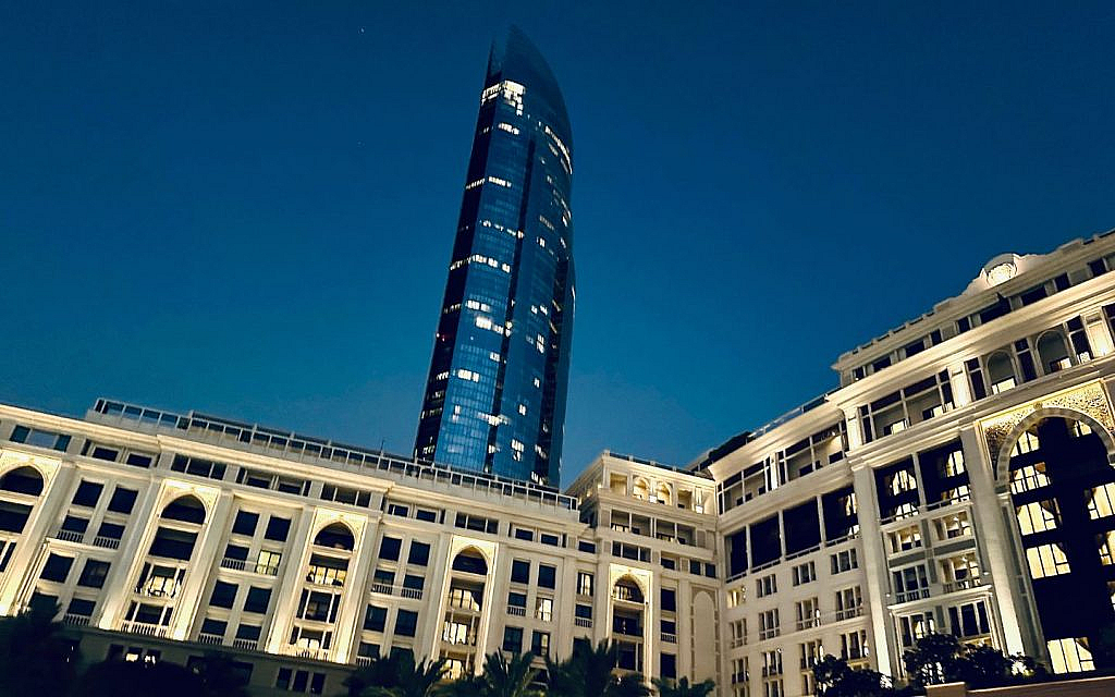 Luxury hotels make it easier for tourists to explore the city while staying in Al Jaddaf