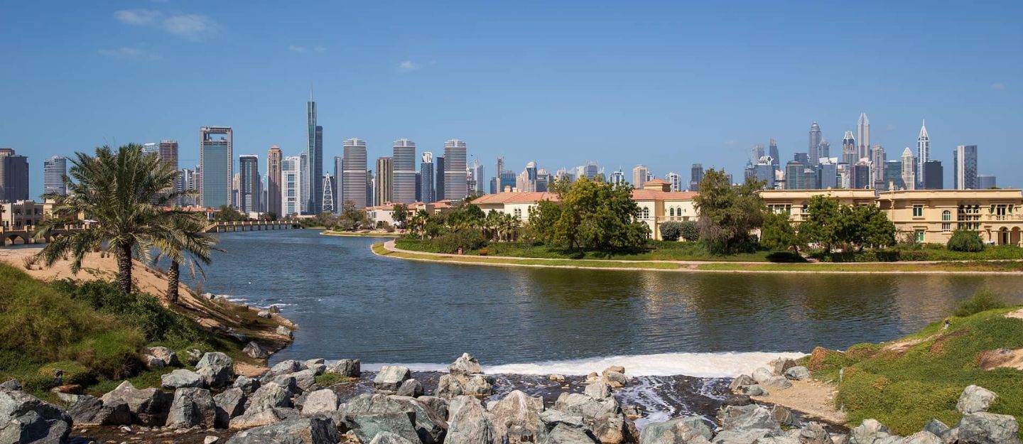 Living in Jumeirah Islands: The Ins & Outs