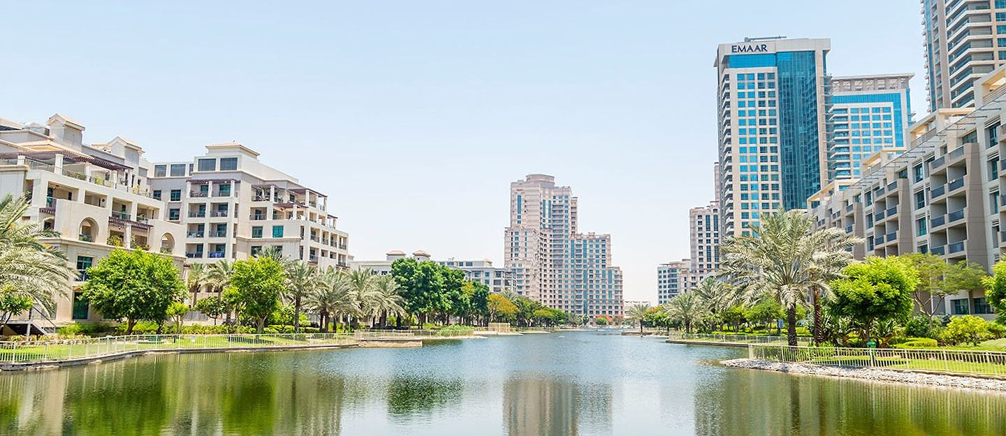 منطقة سكنية بإطلالة بحرية