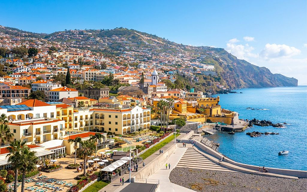 Top countries for real estate investment 2024 like portugal 