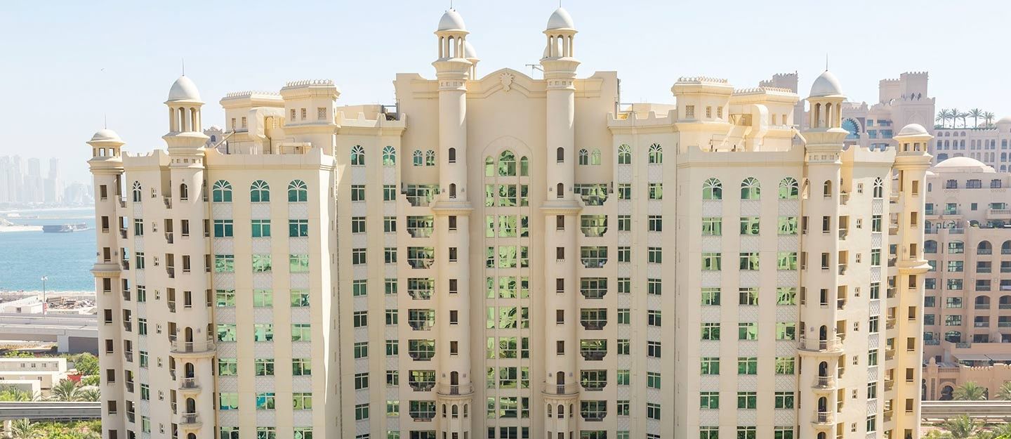 Apartment building in Palm Jumeirah