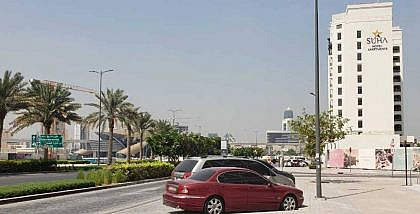 Living in Al Jaddaf: Pros, Cons and More