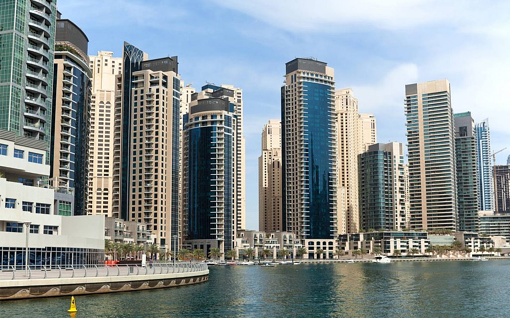 أبراج سكنية في منطقة دبي مارينا