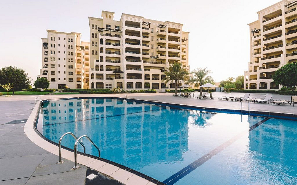 al hamra village hotel