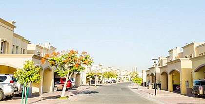 عقارات الينابيع في دبي