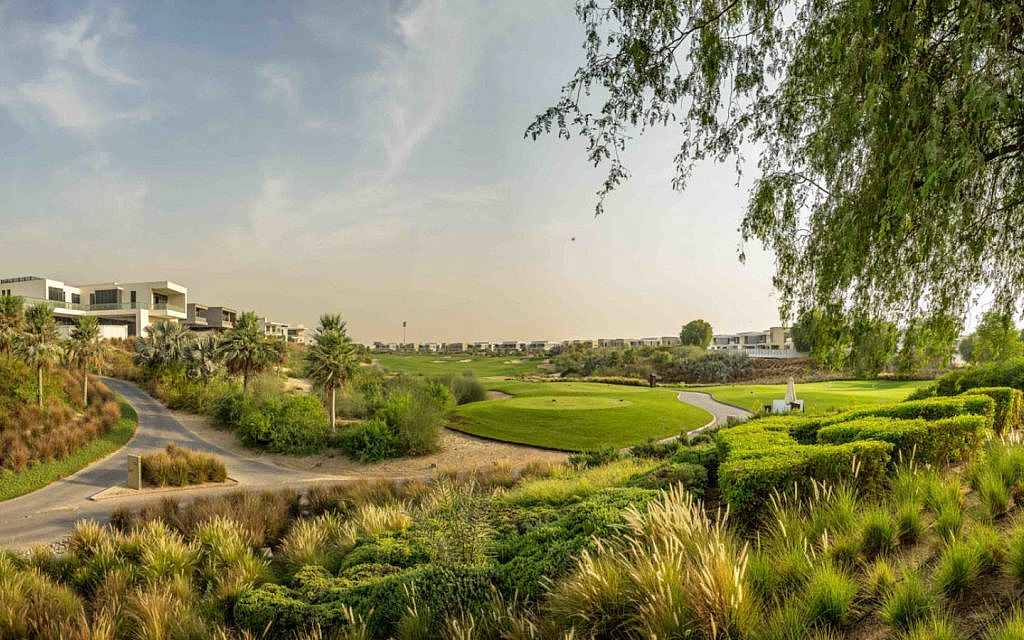 Dubai Hills Estate is among the top areas to rent or buy villas near golf clubs in Dubai
