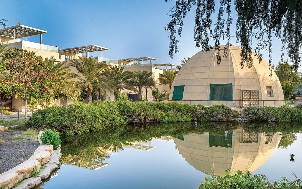 Residents can access many restaurants, retail shops and others while living in The Sustainable City Dubai