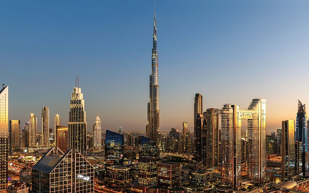 there are several landmarks of Dubai's Modern Architecture History 