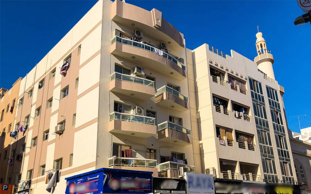 A mid-rise apartment building in Naif for rent