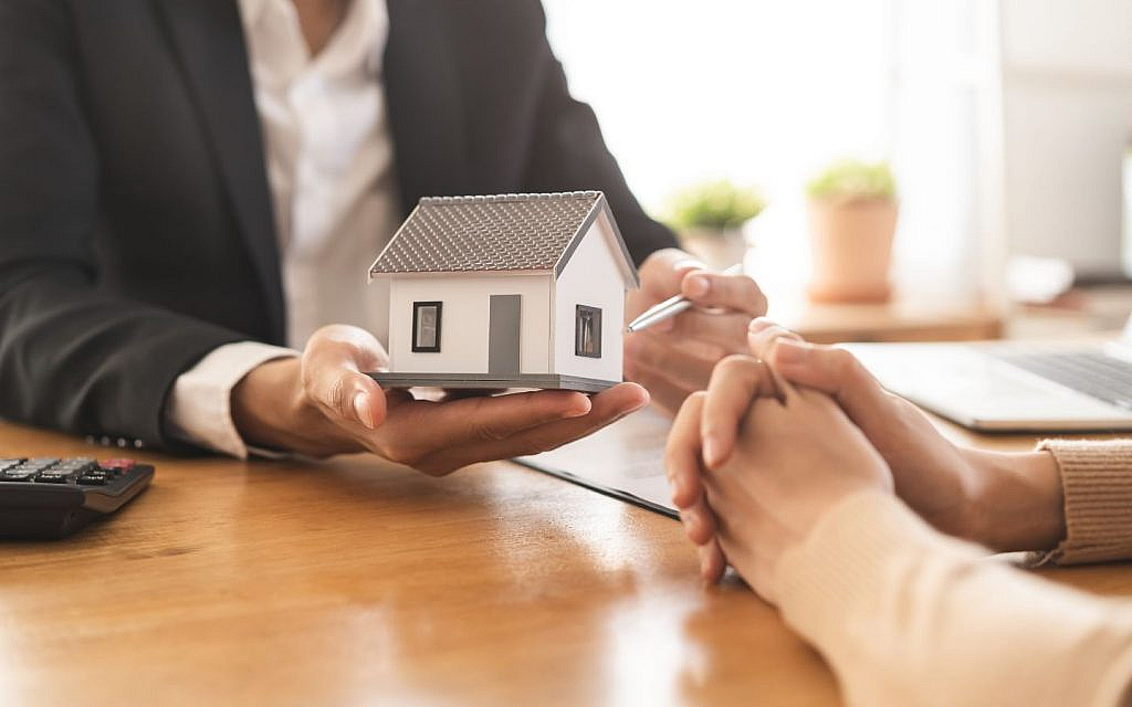 pay rent by direct debit in Dubai by Asteco UAE for rental properties