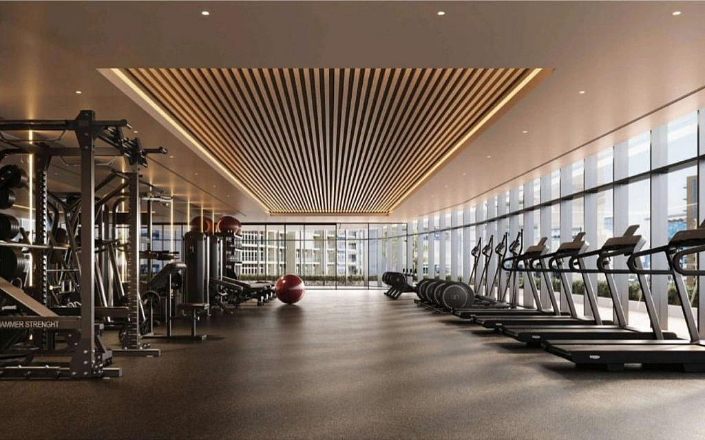 MAG 777 boasts a well-equipped gym, sauna and various other facilities