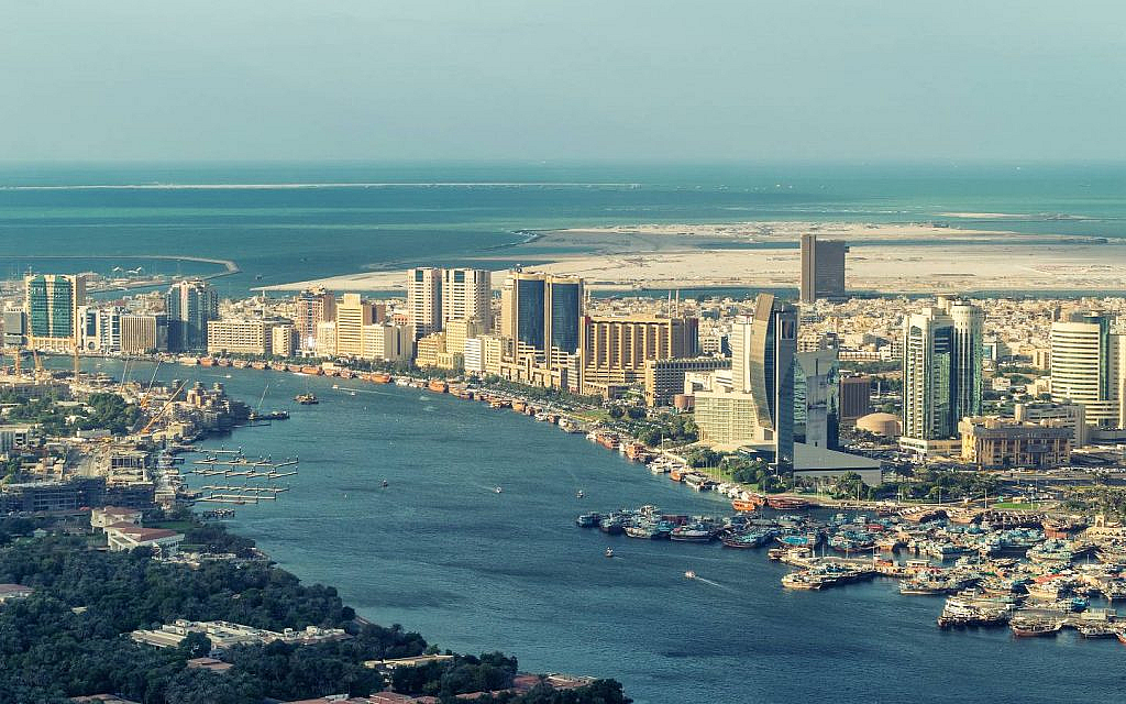 عقارات مطلة على بحر