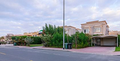 Area Overview: Umm Suqeim