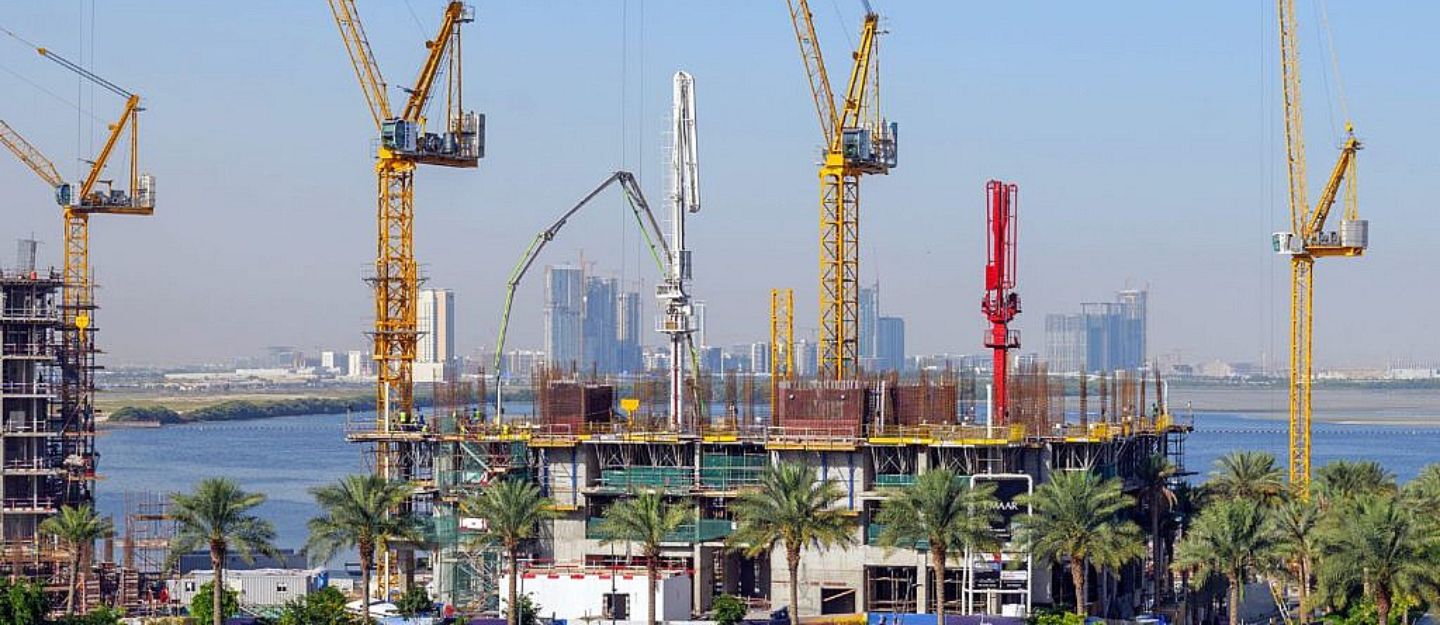 تسجيل وتعديل بيانات مشروع عقاري في دبي