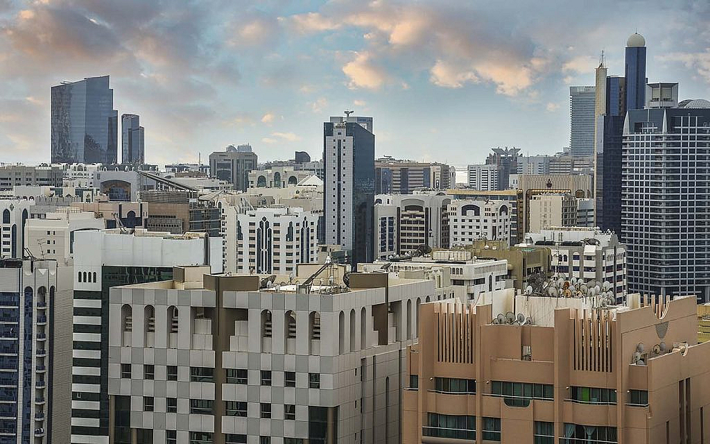 Top Areas to Rent Apartments Near Dalma Mall such as baniyas