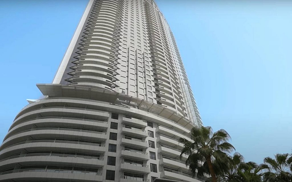 العنوان داون تاون دبي