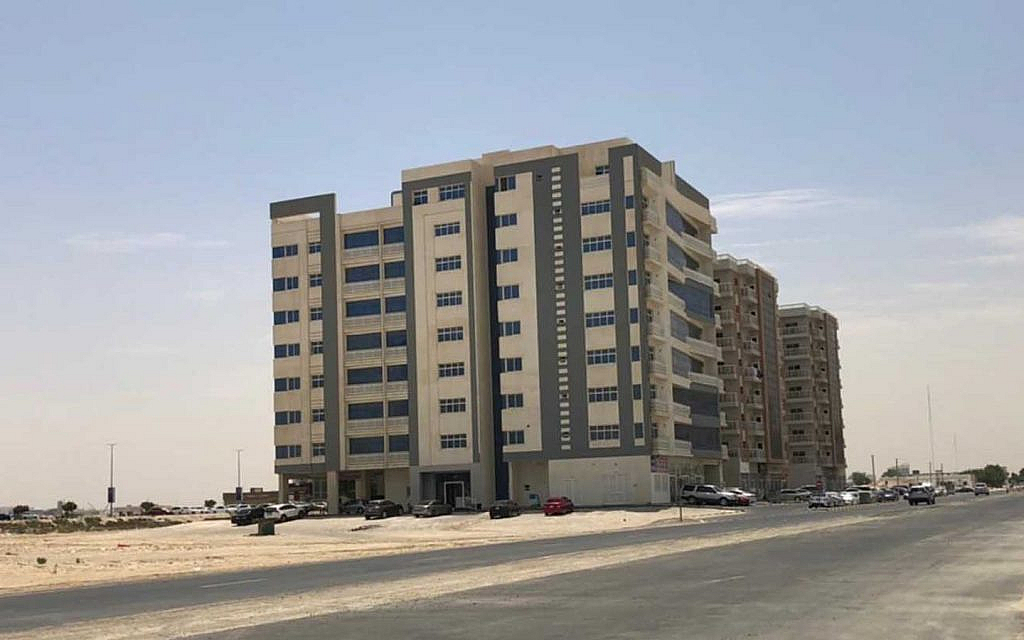 Al Maqtaa is among the best areas to rent apartments in UAQ. 