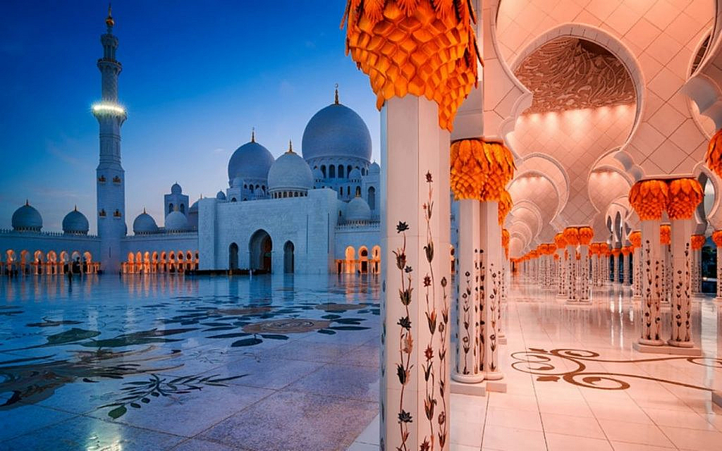 Pillars of Sheikh Zayed Grand Mosque