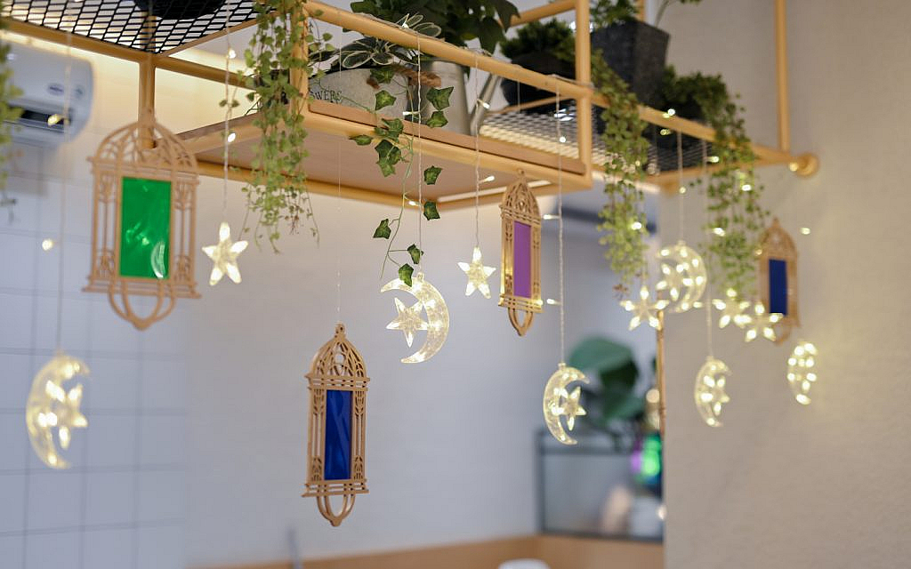 زينة رمضان في الشارقة والإمارات