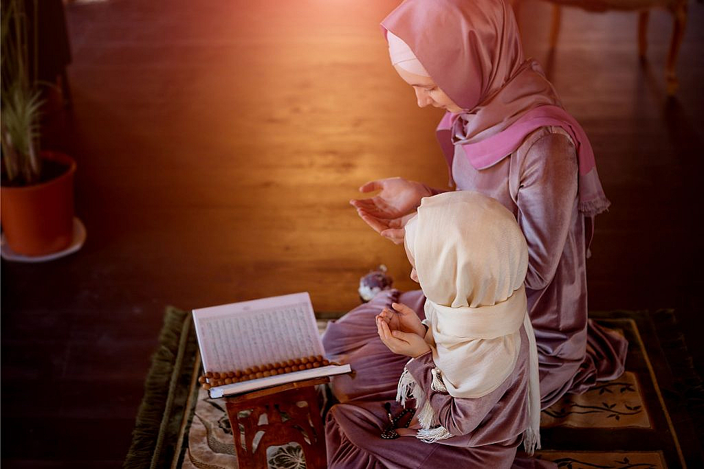 A thoughtfully arranged prayer place in home brings peace and mindfulness