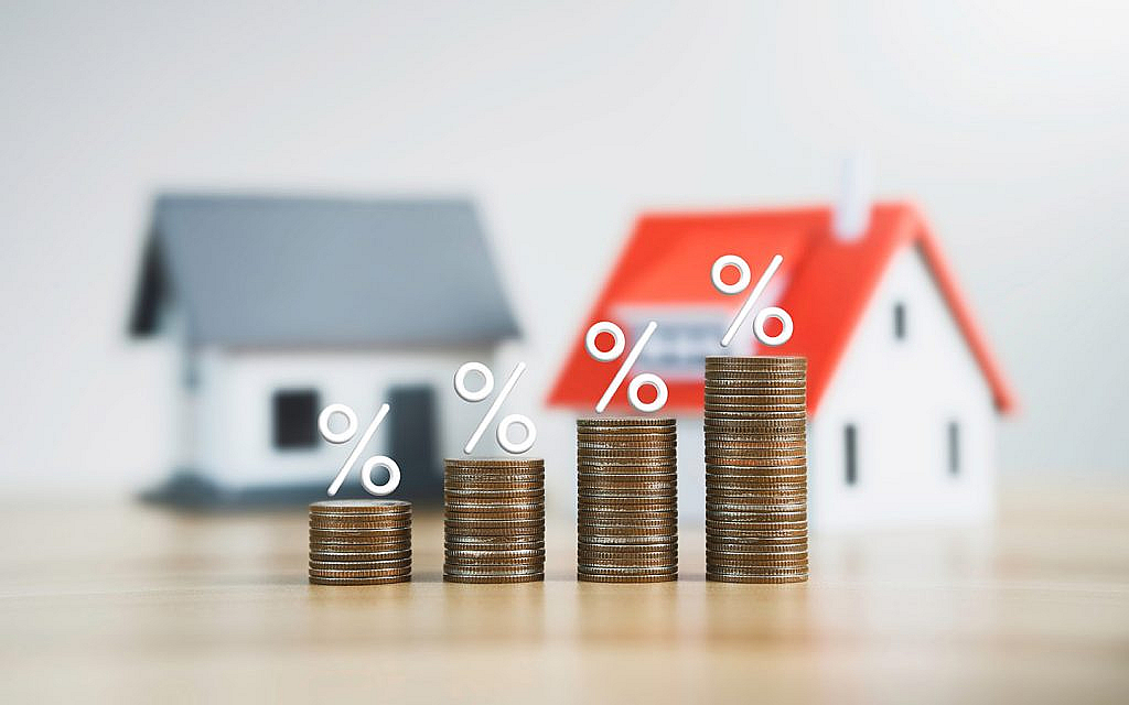 Know the service fees involved in registering a sale associated with an initial mortgage in Dubai before proceeding