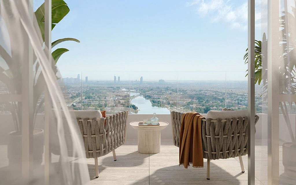 Luxury homes Serenia District West