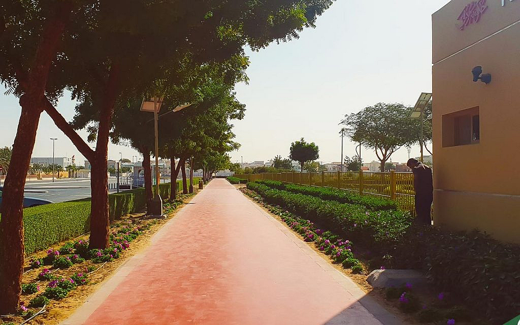 Nad Al Hamar offers a mix of villas and apartments suited for both families and investors.